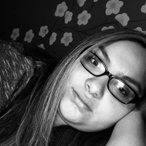 Meet your Posher, Araceli